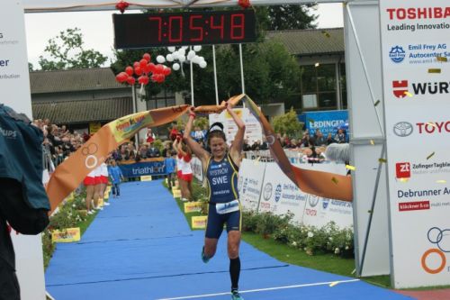 Eva Nystrom winning the 2012 ITU Powerman Long Distance Duathlon World Champs