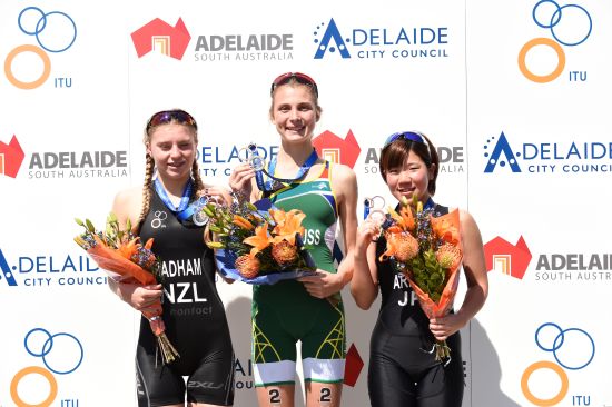 The junior womens podium: Katherine Badham (2nd), Gizelde Strauss (1st), Sayu Arizono (3rd)