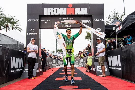 Lionel Sanders wins Ironman Arizona with a sub-8hr time
