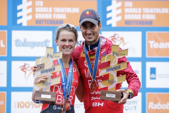 2017 ITU world champions: Flora Duffy and Mario Mola